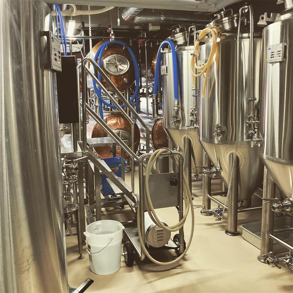 Kunisawa Brewing: монтаж пивоваренного и дистилляционного оборудования TIANTAI в Японии